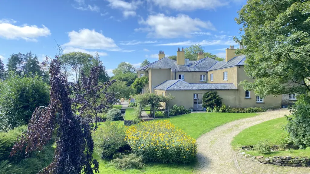 028547aa 7e1b 4086 81b7 1d8f0f0b9966.jpg