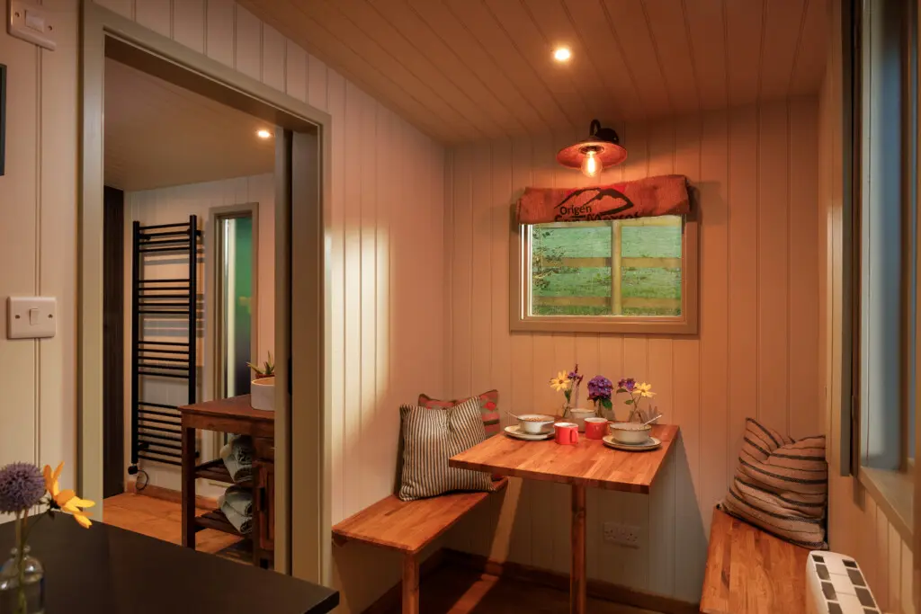 b9cc9976 f04b 4a90 adcd d53c30958525.jpg