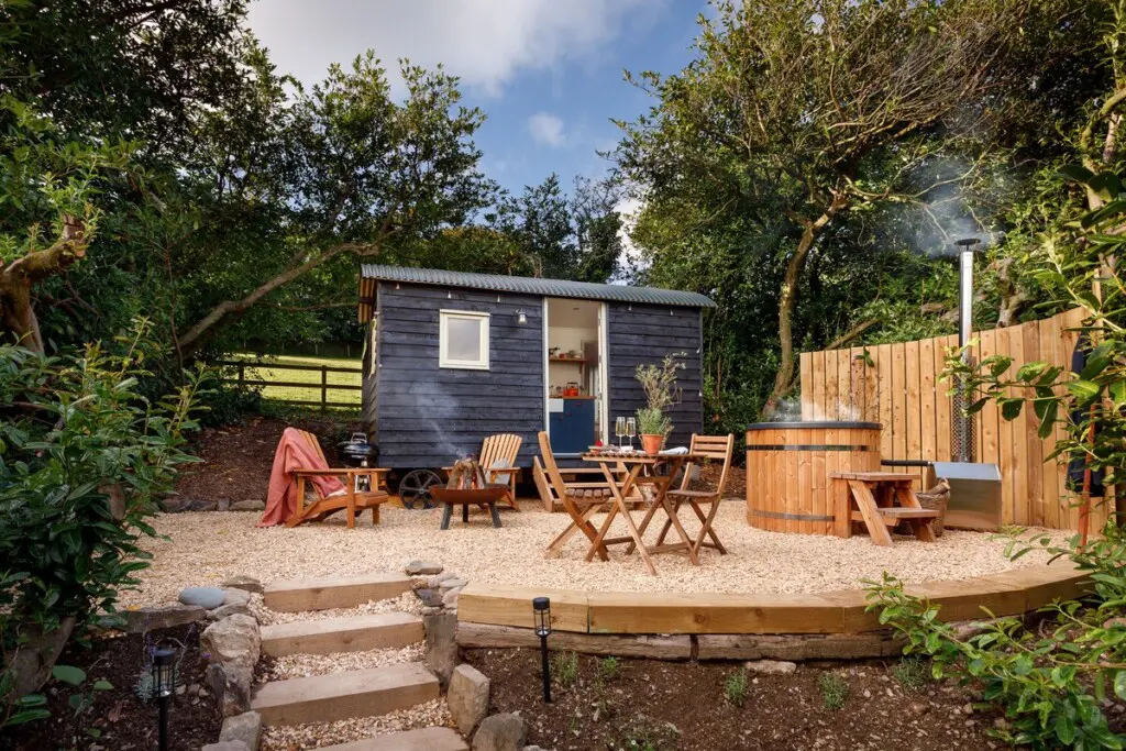 62af6d07 a814 4b0b b30c 1eee2e1f91b9